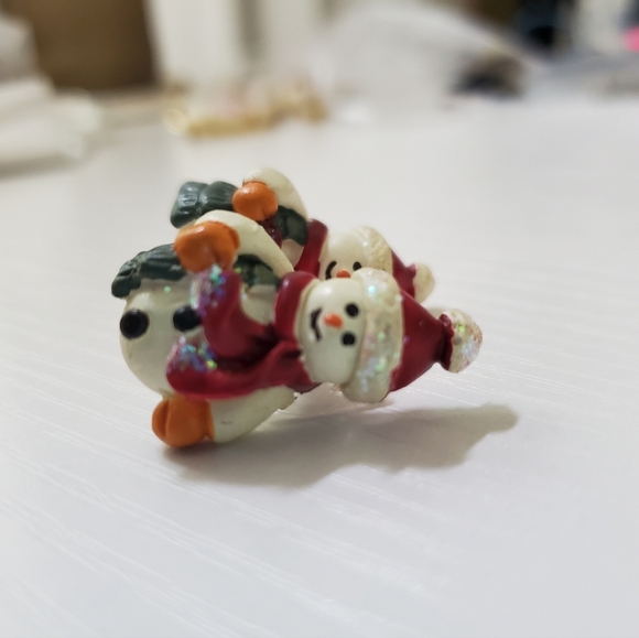 💚 3 For $15 VINTAGE Christmas Snowman Earrings Piereced Handpainted - Picture 2 of 3